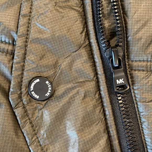 Michael Kors Olive Hooded Puffer Vest size Large - Picture 9 of 13